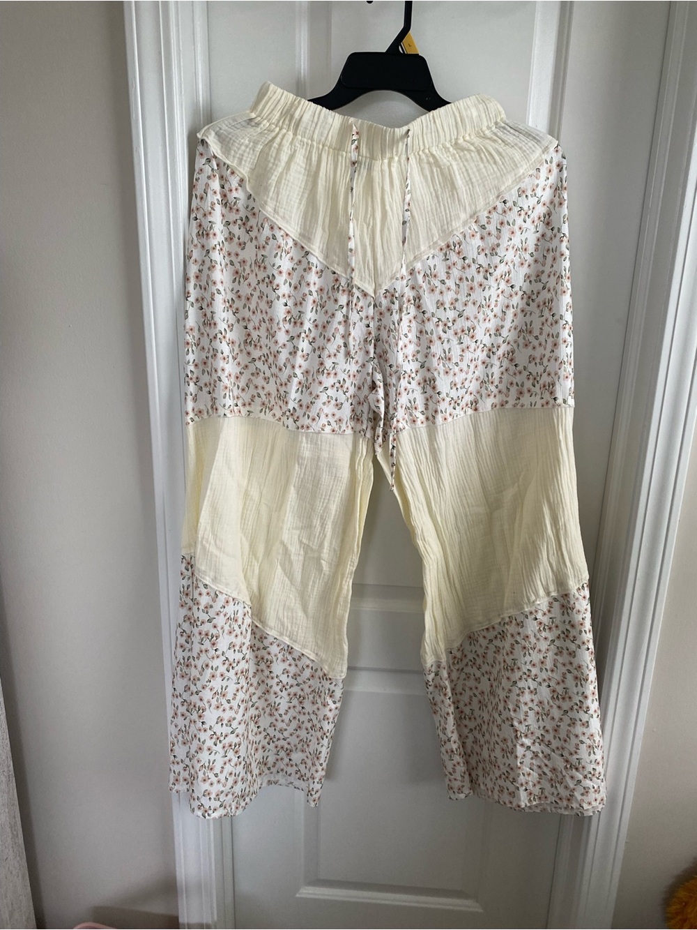 SHEIN wide leg floral pants NWOT